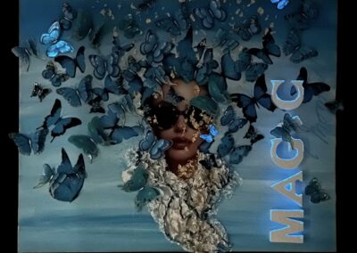 K-NY artwork MAGIC MOMENT – photoluminescent acrylic art with luminous depth