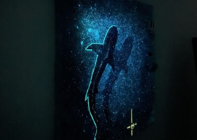 K-NY artwork ZERO IN – focused luminous acrylic art from the FOCUS & STRENGTH cluster