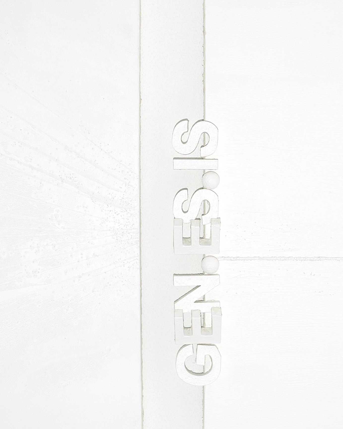 The diptych functioning as a spatial system and temporal light structure